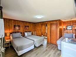 Riverside Motel