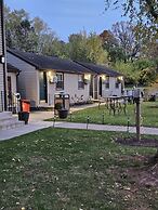 Riverside Motel