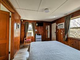 Riverside Motel