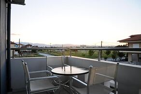 Yakinthos Hotel