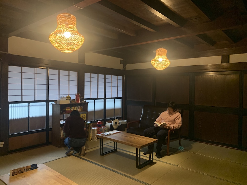 Kominka guest house YUINOYA