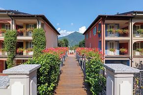Aquazzurra Resort & Aparthotel