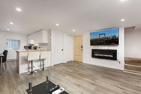 3 Bedroom Loft in Downtown Free parking
