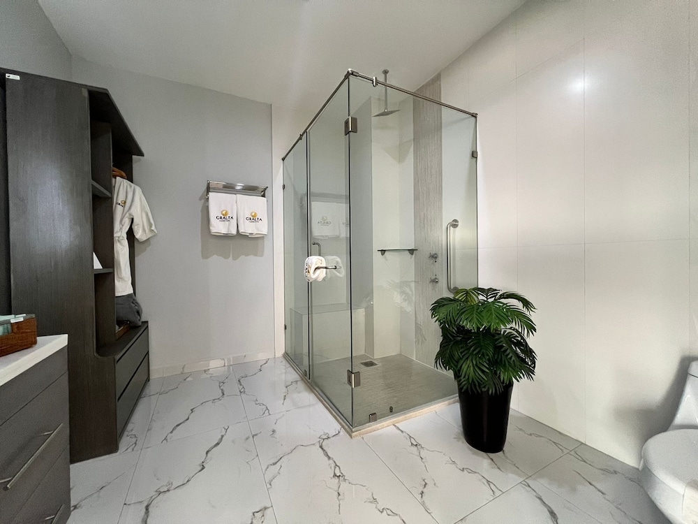 Hotel GRALTA