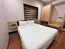 Hotel Aradhya  Inn
