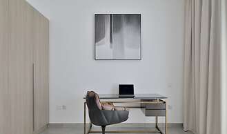 KOHH - 2BR in Stella Maris Tower
