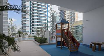 KOHH - 2BR in Stella Maris Tower