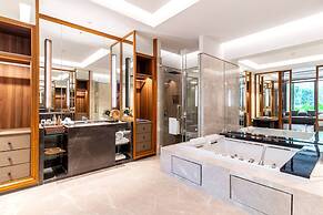 Villa Deva Resort & Hotel Bangkok