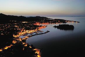 DUNATOVI DVORI Heritage Hotel