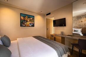 DUNATOVI DVORI Heritage Hotel