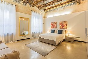 Rovelli 41 in Como With 2 Bedrooms and 3 Bathrooms