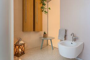 Rovelli 41 in Como With 2 Bedrooms and 3 Bathrooms