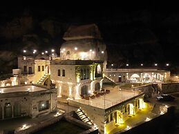 Cappadocia Secret Hill Cave Suites