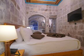 Cappadocia Secret Hill Cave Suites