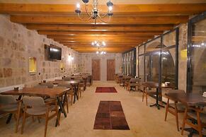 Cappadocia Secret Hill Cave Suites