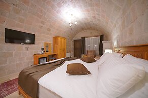 Cappadocia Secret Hill Cave Suites