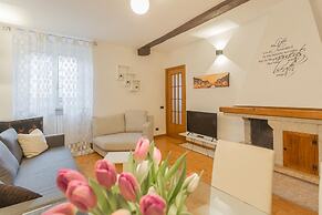 Volta Apartment in Como