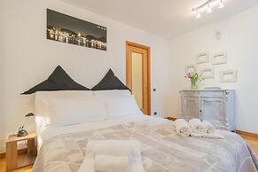 Volta Apartment in Como