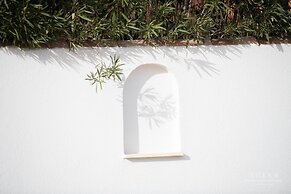 Villa B