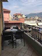 Well Designed 2 Bdr Apartment