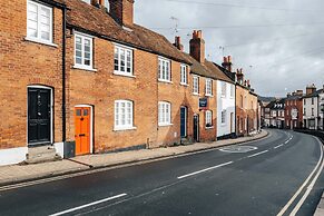 Chalk House - Pet Friendly - From 125 Per Night