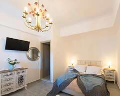 Rose Suites