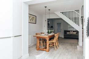 Propeller House - From 165 Per Night