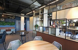 Ibis Bourgoin Jallieu Medipole