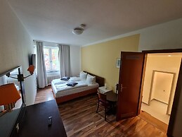 Hotel Bischoff