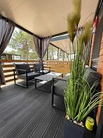 D&I Mobile Home