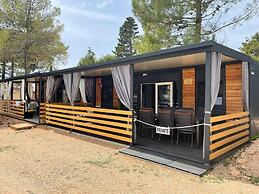 D&I Mobile Home