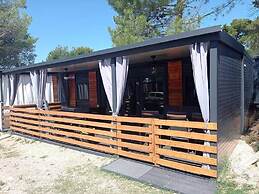 D&I Mobile Home