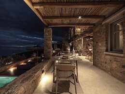 Peliva Nature Suites Complex