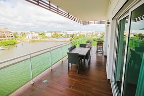 Pacifika Apartments