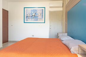 Pacifika Apartments