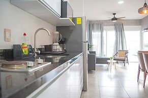 Pacifika Apartments