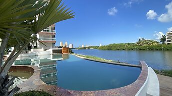 Pacifika Apartments
