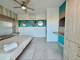Pacifika Apartments