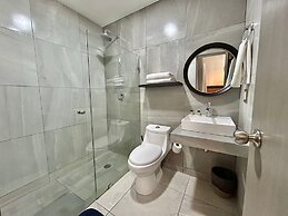 Pacifika Apartments