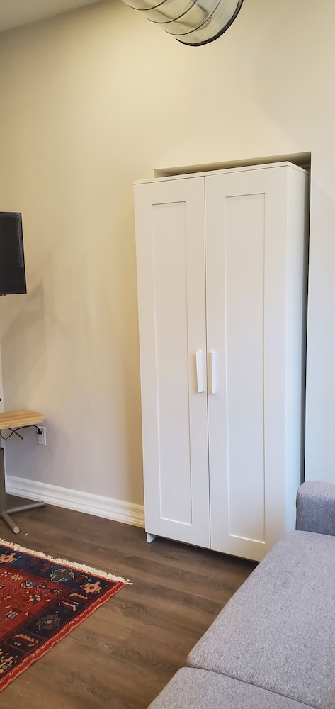 Downtown Easy Stay