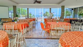 Sekuro Village Beach Resort