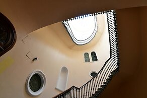 Sisuites