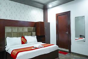 Hotel Cladis by Quadis - Sector 15 Noida