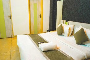 Hotel Cladis by Quadis - Sector 15 Noida