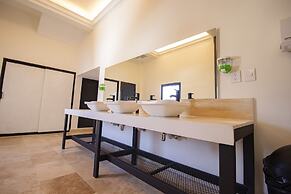HOSTAL 170