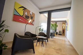 HOSTAL 170