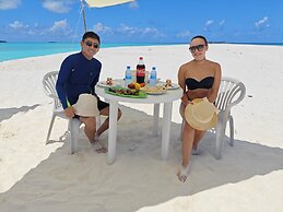 Dhonfulhafi Beach View & Spa