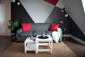 Cameo Hotel and Suites