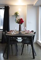 Cameo Hotel and Suites
