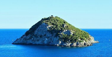 Hotel Careni Villa Italia